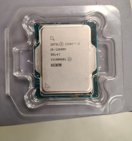 materinskaia-plata-bu-z790-pg-lighting-d4-80000-tng-big-3