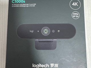 veb-kamera-logitech-brio-c1000s