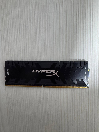 operativnaia-pamiat-kingston-hyperx-16-gb-ddr4-big-0