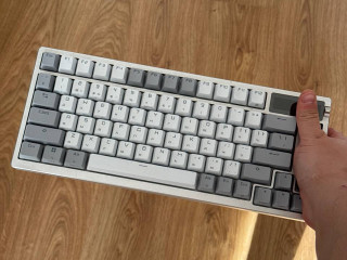 prodam-klaviaturu-asus-rog-azoth-seraia