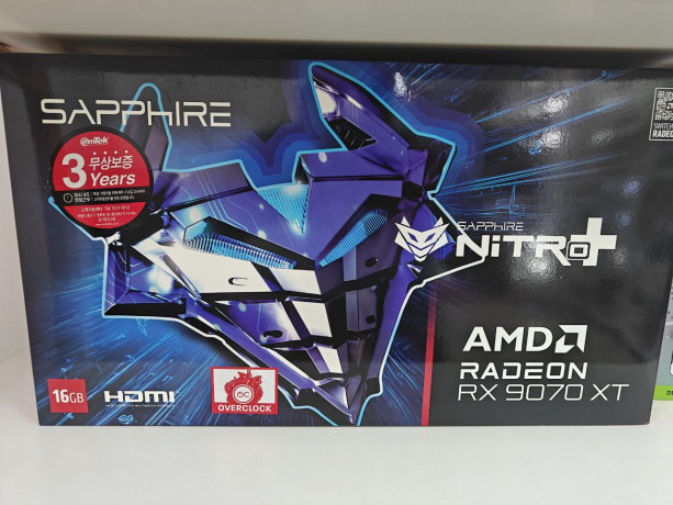 sapphire-rx9070xt-nitro-big-0