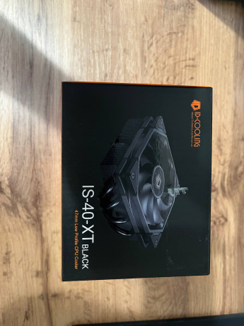 is-40-xt-black-big-0