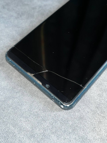 prodam-sony-5-mark-3-zelenyi-big-0