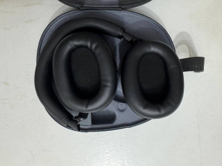 prodam-nausniki-sony-wh-1000xm6-sostoianie-kak-novye-kupleny-v-iiule-v-sony-centre-v-mega-korobka