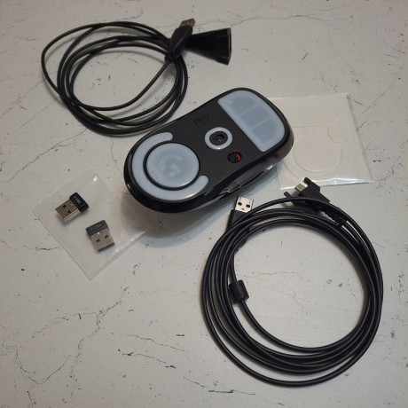 logitech-g-pro-x-superlight-big-1