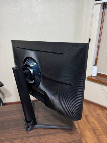 monitor-samsung-s27bg400ei-240hz-27-diagonal-big-2