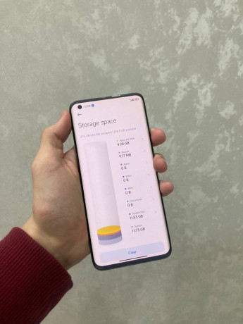 prodam-mi-10-ultra-8256-v-xorosem-sostoianii-big-2