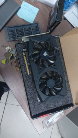 rx-580-na-8-gb-otdam-za-20k-vskryvalas-dlia-tex-obsluzivanie-rabocaia-nedavno-sniali-prosto-postavili-big-0
