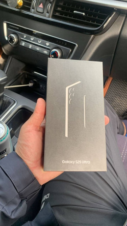 s25-ultra-256gb-novyi-zapecatannyi-big-0