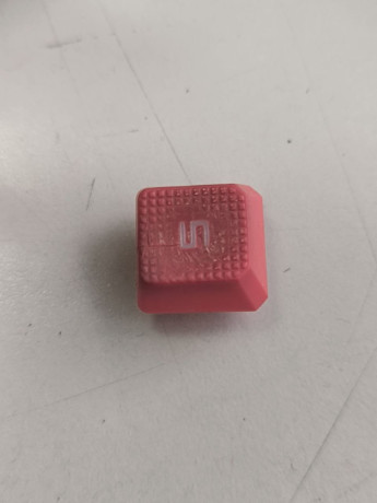 krasnye-knopki-w-a-s-d-na-klaviaturu-bloody-b210-obycnaia-membranka-big-0