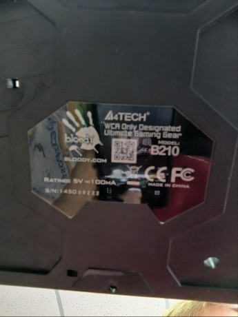 krasnye-knopki-w-a-s-d-na-klaviaturu-bloody-b210-obycnaia-membranka-big-2