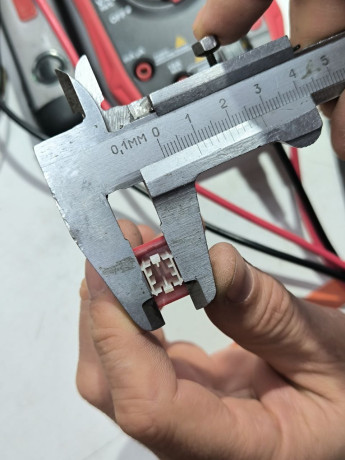 krasnye-knopki-w-a-s-d-na-klaviaturu-bloody-b210-obycnaia-membranka-big-3