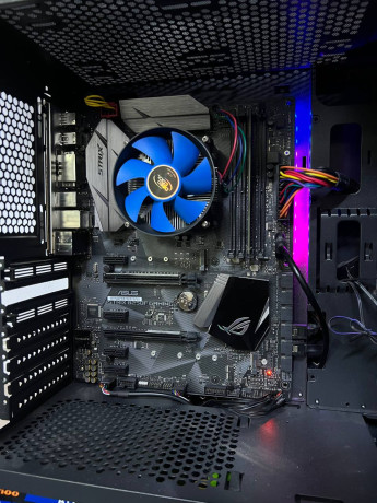 asus-rog-strix-b250f-gaming-big-0