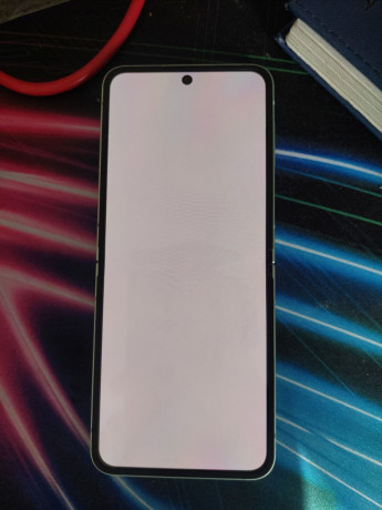 almaty-prodam-samsung-flip-6-12256-v-sostoianii-kak-novyi-big-1