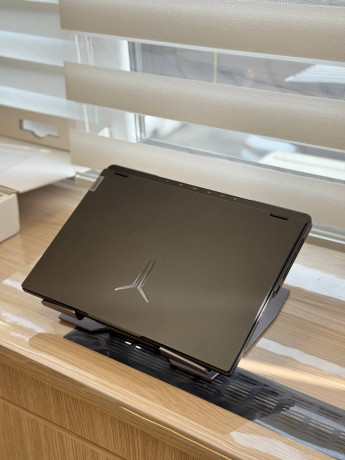 prodam-moshhnyi-igrovoi-noutbuk-lenovo-legion-pro-7-big-4