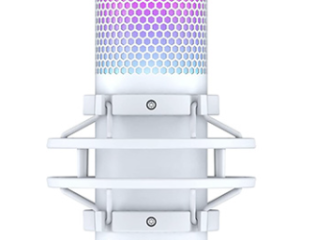 mikrofon-hyperx-quadcast-s-belyi