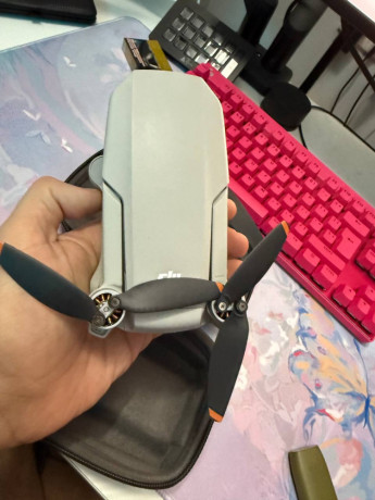 dron-dji-mini-2-big-0