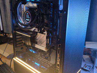 materinka-asus-rog-strix-b760a-wifi