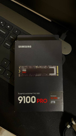 ssd-samsung-9100-pro-2tb-big-0