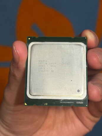 plata-x79-i7-3930k-16gb-ddr3-big-1