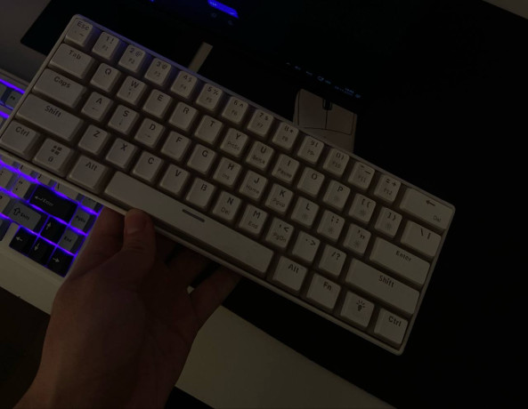 klaviatura-zifrend-v-xorosem-sostoianii-big-0