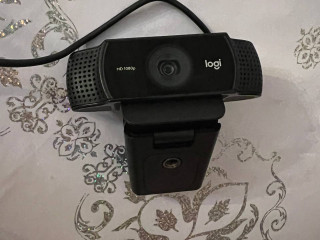 prodam-veb-kamera-logitech-c922-pro-stream-25k