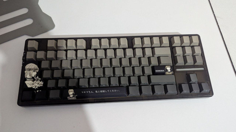 srocno-almaty-prodam-klaviraturu-vgn-v87-s-serymi-svitcami-besprovodnaiapodsvetka-vse-rabotaet-z-big-0