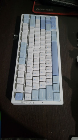 prodam-mexaniceskuiu-klaviaturu-big-0