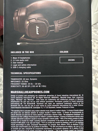 prodaiutsia-originalnye-koricnevye-nausniki-marshall-major-4-big-2