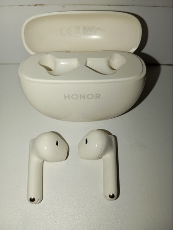 prodam-originalnye-besprovodnye-nausniki-xonor-x8-bu-6000t-big-1