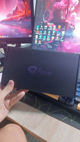 prodaiu-svitci-ot-akko-creamy-purple-pro-original-novye-almaty-big-2