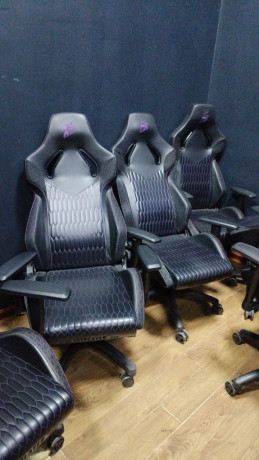 prodam-kreslo-igrovoe-sostoianie-otlicnoe-big-0