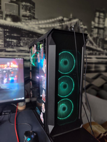 prodam-pk-v-otlicnom-sostoianii-big-0