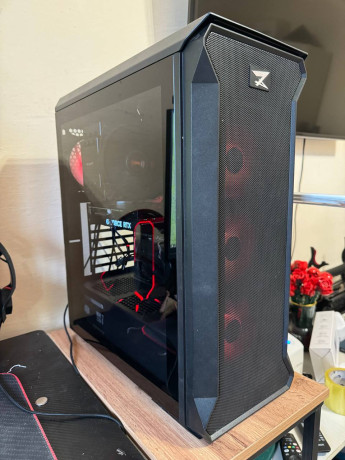 moshhnyi-igrovoi-tixii-pk-ryzen-7-7800x3d-asus-b850m-ayw-gaming-rtx-4060-ti-big-0