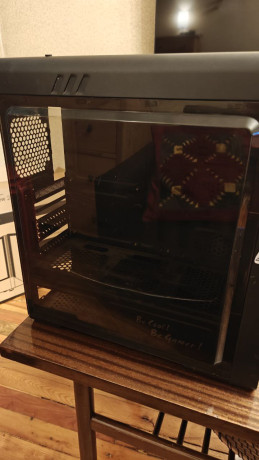 otdam-keis-besplatno-almaty-raion-verxnei-megi-big-1