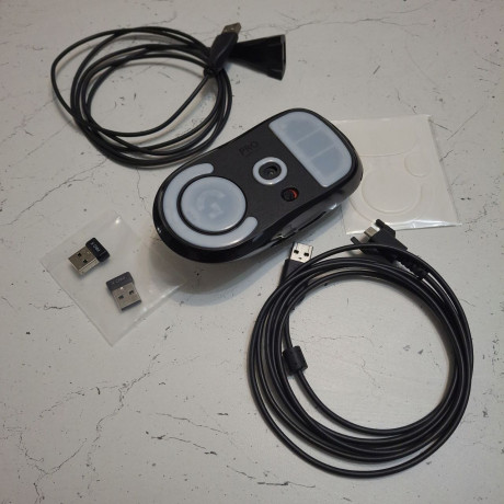 logitech-g-pro-x-superlight-big-1