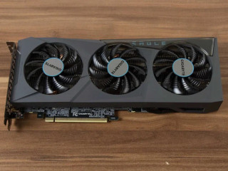 prodam-videokartu-gigabyte-geforce-rtx-4070-eagle-oc-12g