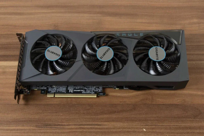 prodam-videokartu-gigabyte-geforce-rtx-4070-eagle-oc-12g-big-0