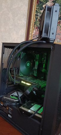 videokarta-rtx-2070-super-evga-big-1