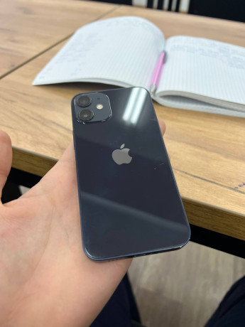 obmeniaiu-aifon-12-mini-na-asus-zenfon-9-libo-10-big-4