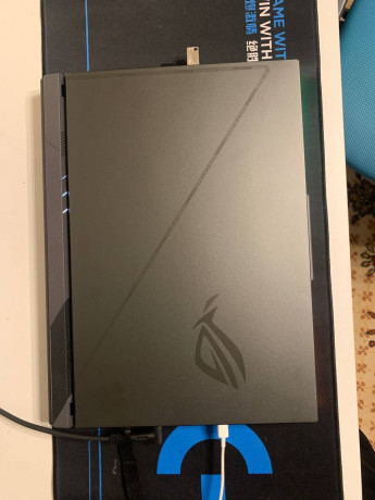 prodaiu-igrovoi-noutbuk-asus-rog-strix-g16-big-1