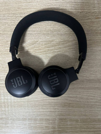 prodam-nausniki-70-k-bral-shhas-57-stoiatprodam-za-15-k-fastom-big-0