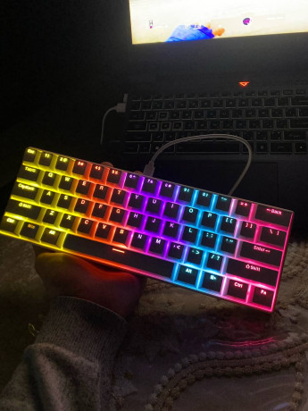 prodam-novyi-klavitura-60-cena-4k-tg-symkent-big-0