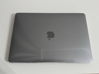 macbook-air-m1-8256