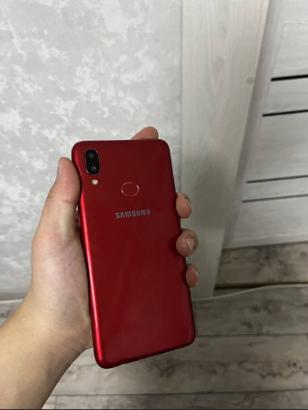 prodaiu-samsung-galaxy-a31-64-gb-big-3