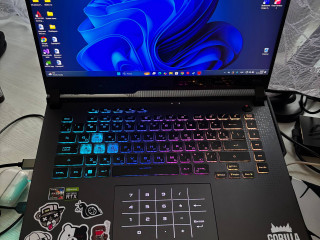 prodam-moshhnyi-igrovoi-noutbuk-asus-rog-strix