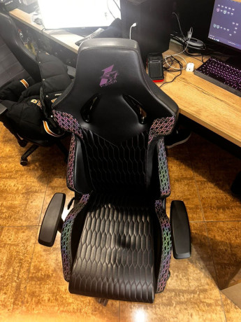 almaty-prodam-v-nalicii-8-stuk-est-big-0