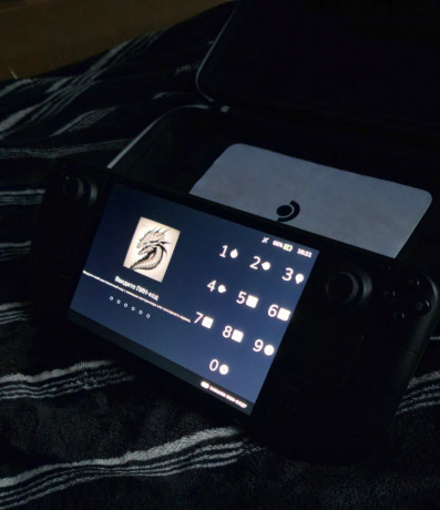 prodaiu-igrovuiu-platformu-steam-desk-oled-1t-big-4