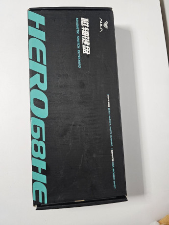 prodam-libo-obmeniaiu-klaviaturu-hero-68he-original-soft-i-t-d-vse-est-v-komplekte-toze-vsia-misura-big-1