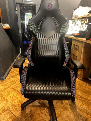 prodam-almaty-prodam-kresla-po-32-000-kolicestvo-8-stuk-big-4